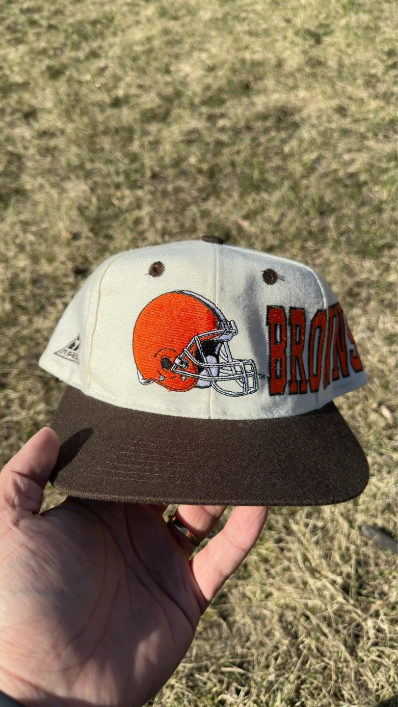 Cleveland Browns Apex Snapback Hat
