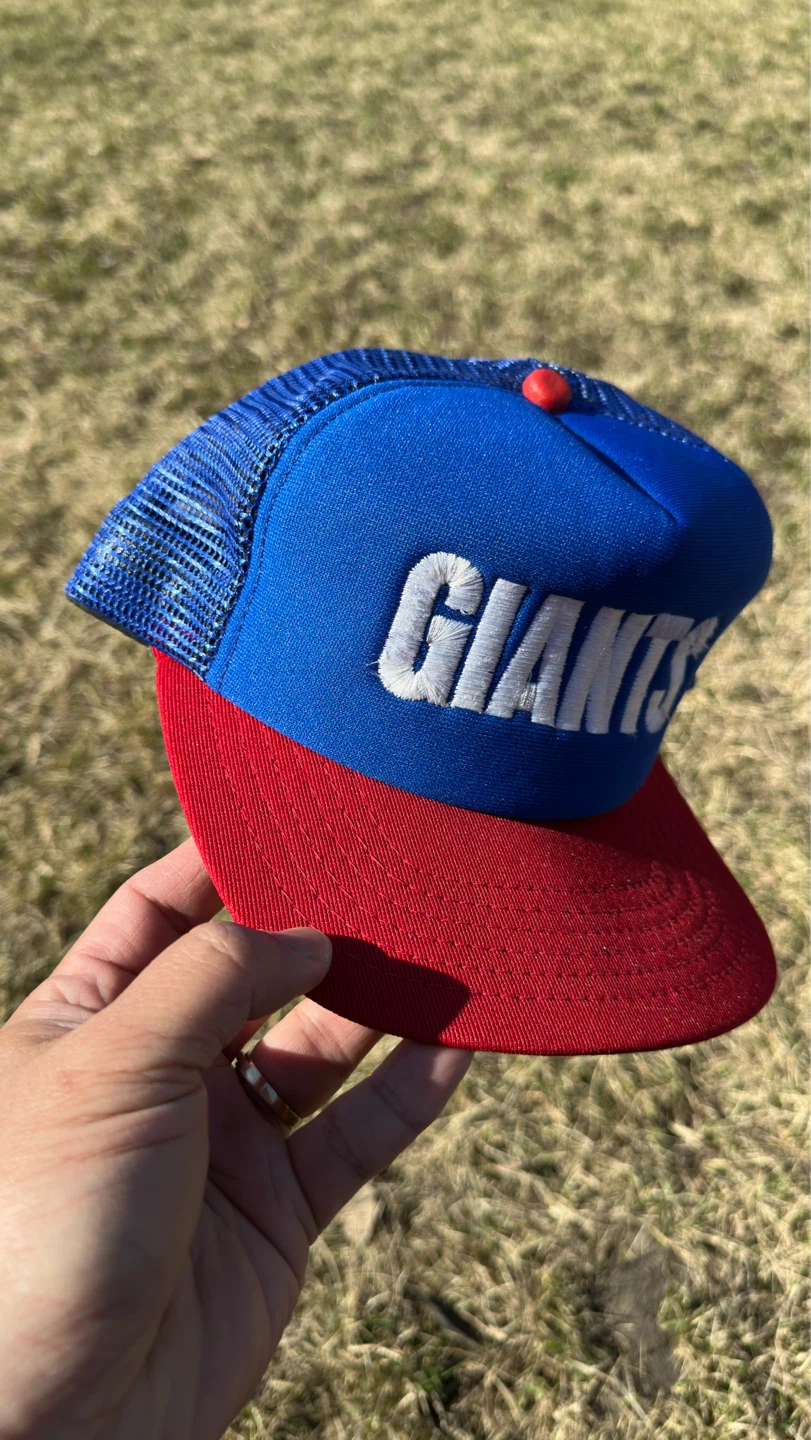 New Era Giants Trucker Hat - photo 3