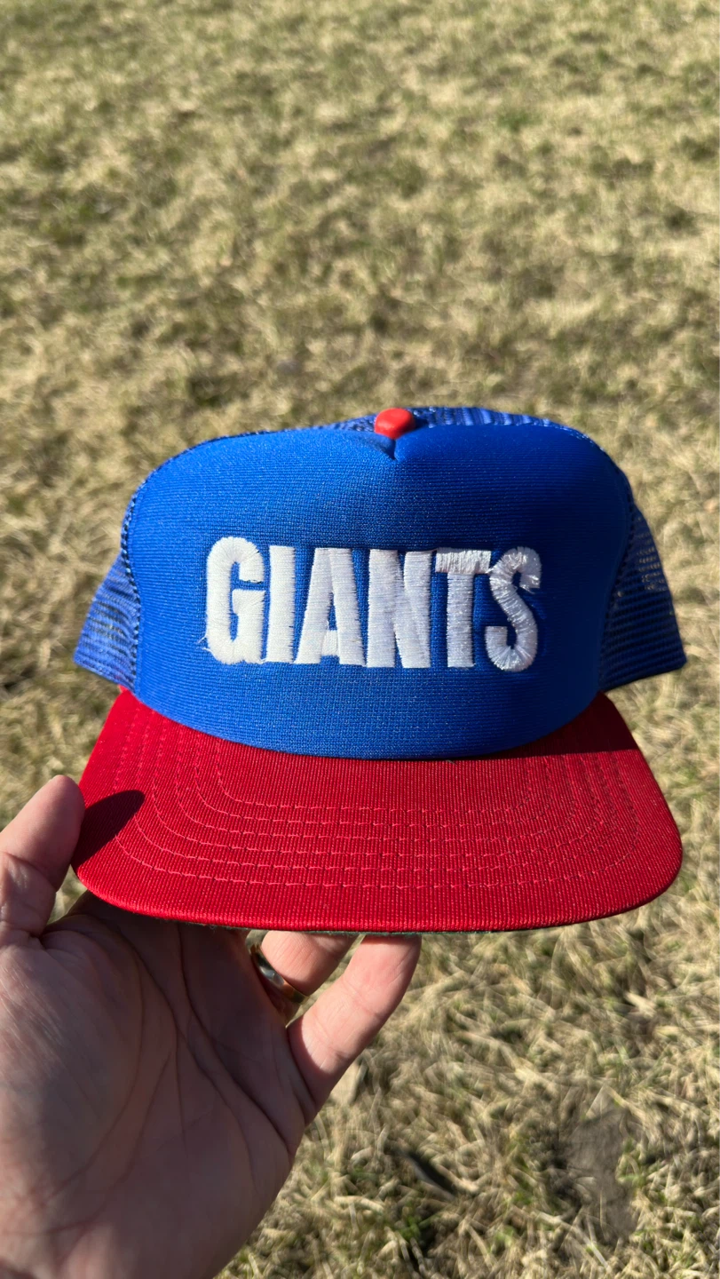 New Era Giants Trucker Hat