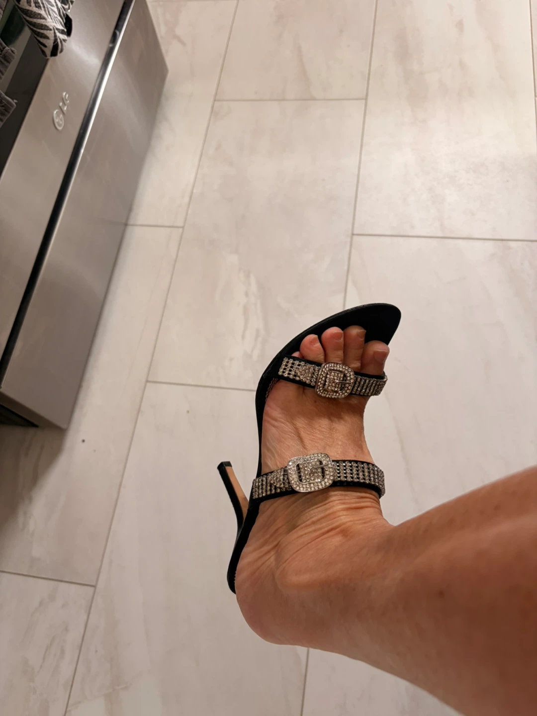 Pelle Moda Black Embellished Heel Sandals Size 7M
