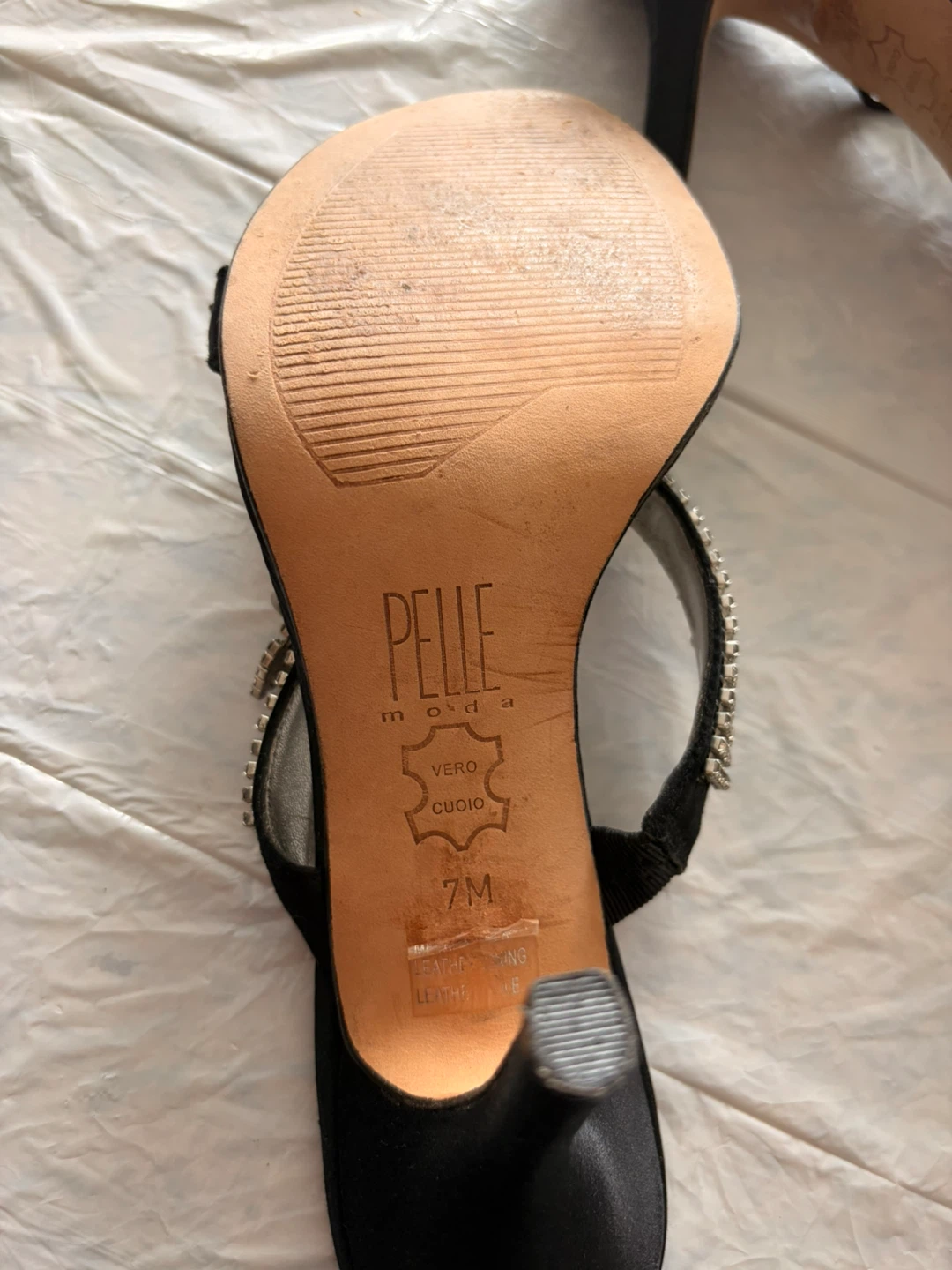 Pelle Moda Black Embellished Heel Sandals Size 7M - photo 5