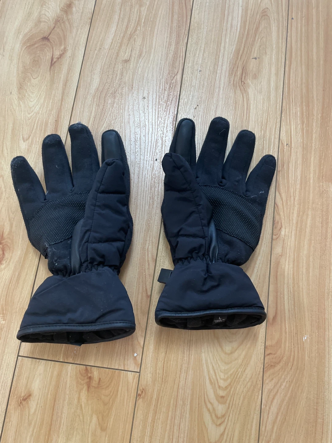 Black Insulated Gloves - Size L