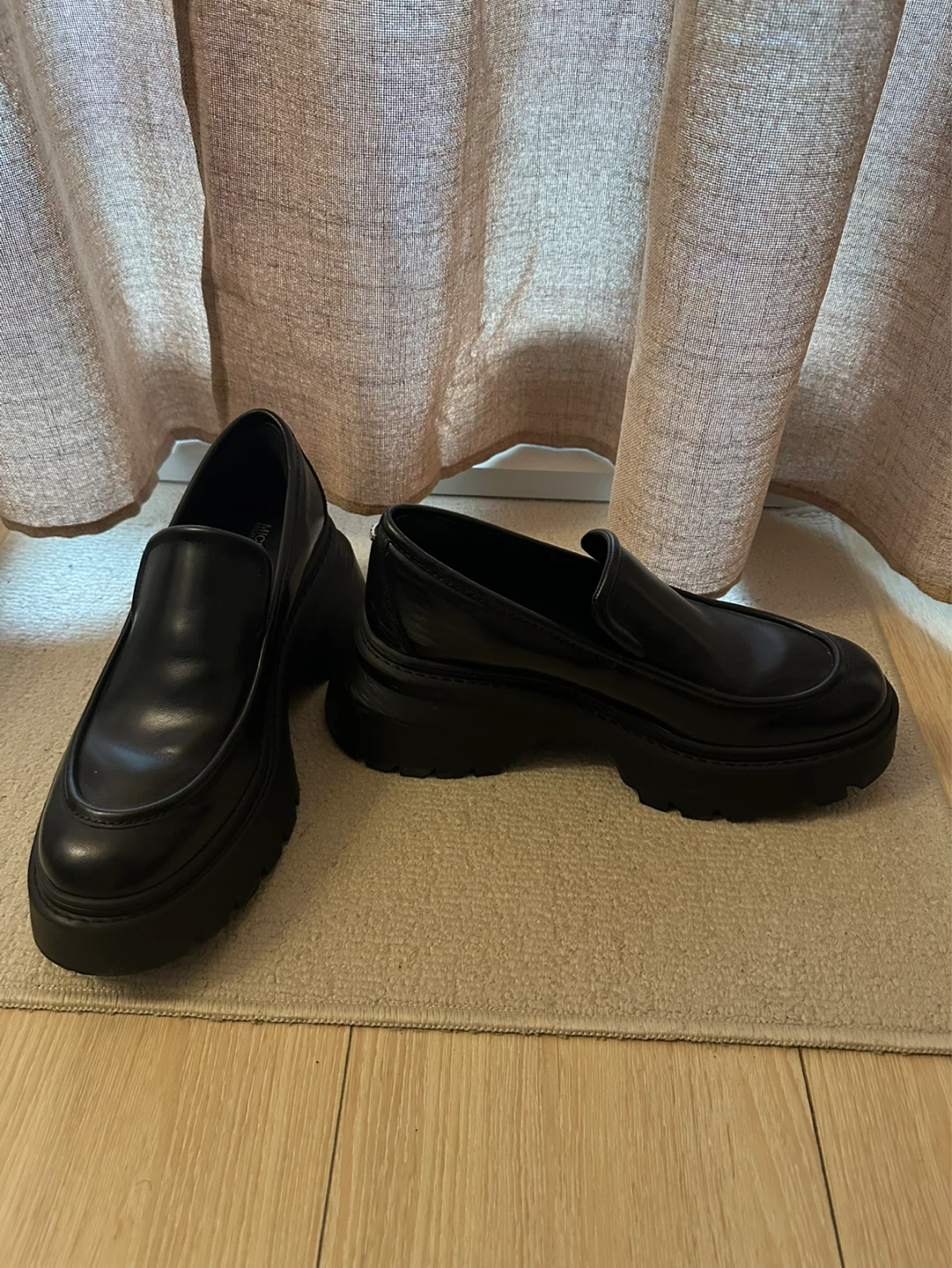 Michael Kors Black Leather Loafers - photo 3