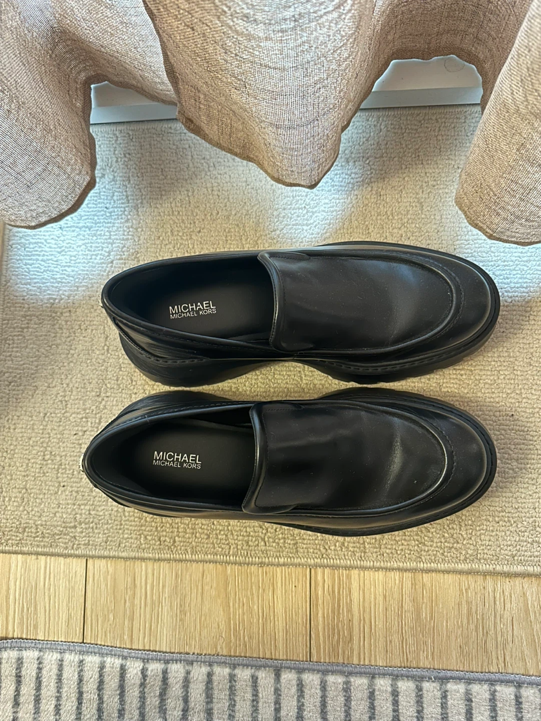 Michael Kors Black Leather Loafers - photo 2