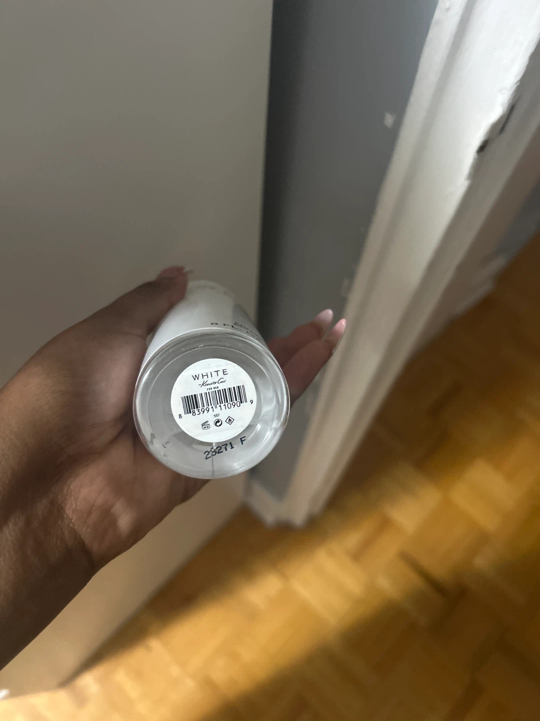 Kenneth Cole White For Her Fragrance Mist 8 oz - photo 3