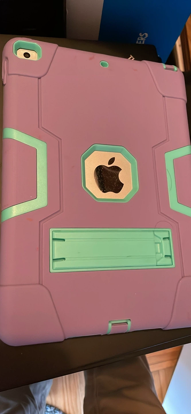 Apple iPad (9th Gen) Wi-Fi 64GB with protector case - photo 5