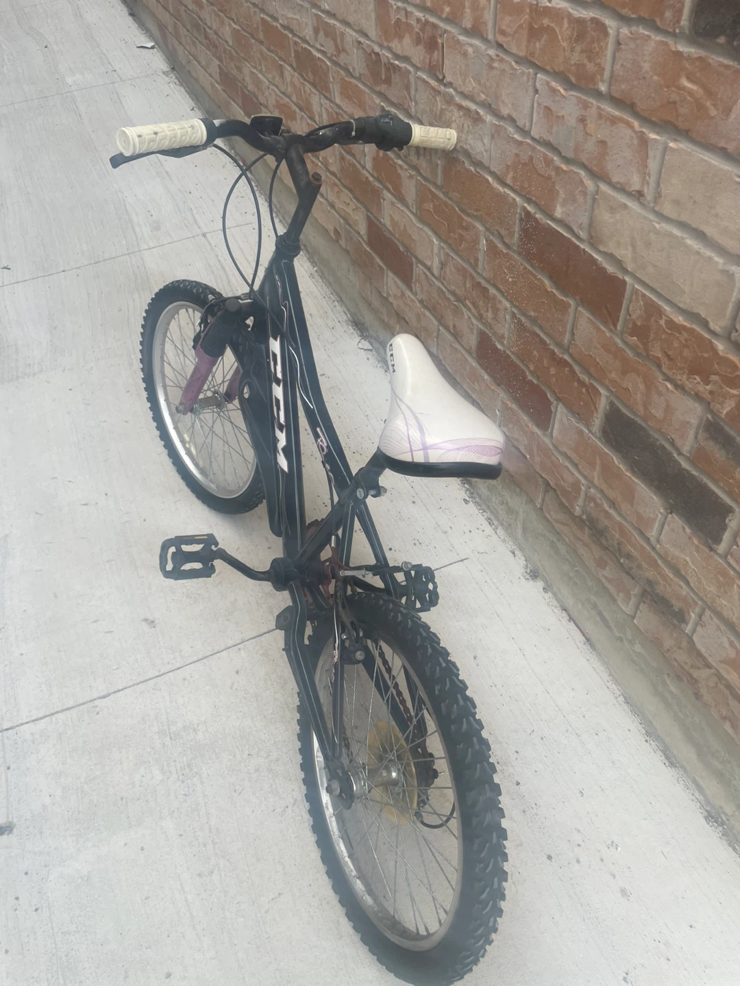 CCM Kids Bike - photo 3