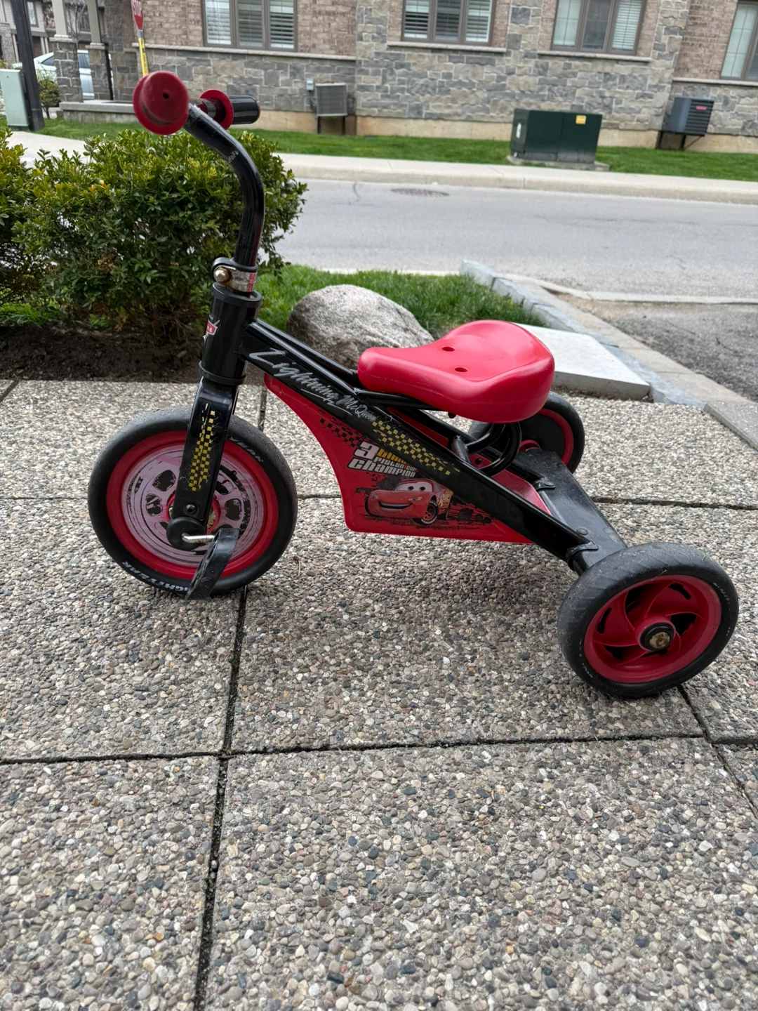 Lightning McQueen Tricycle - photo 2
