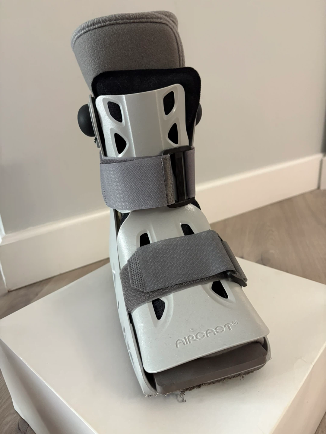 AirCast Walking Boot