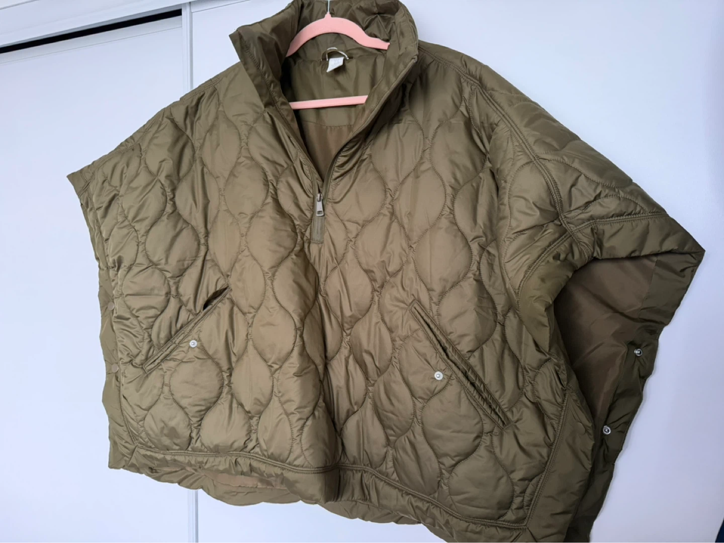 H&M Quilted Poncho Olive Green Size M