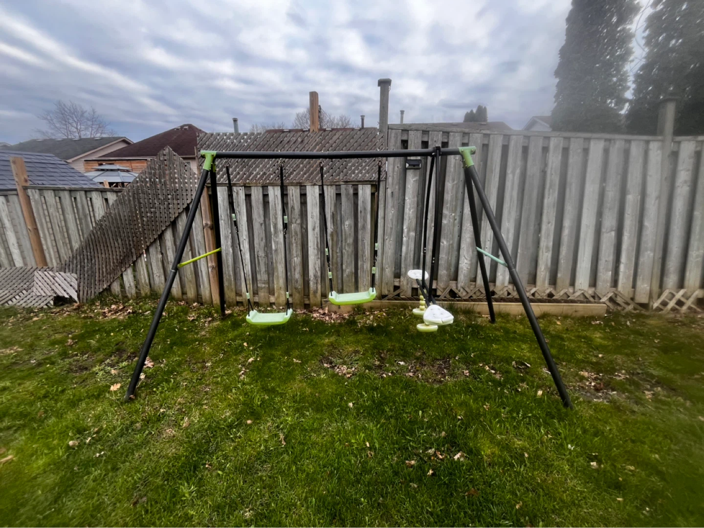 Children's swing set - photo 4
