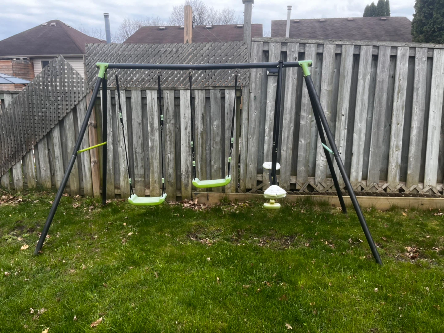 Children's swing set - photo 2
