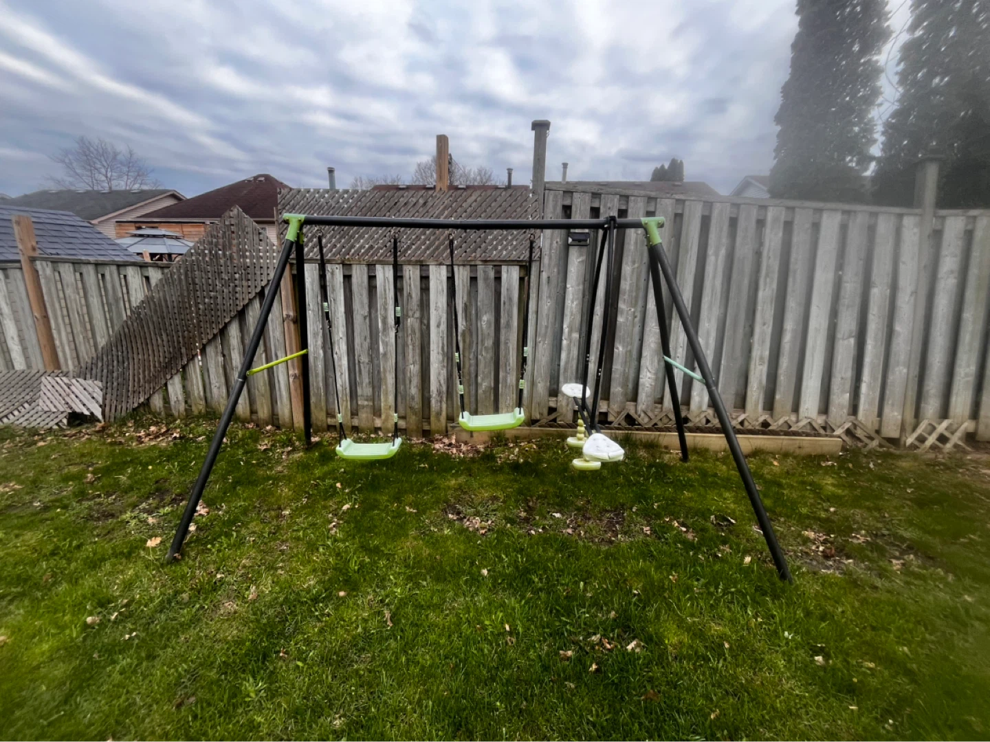 Children's swing set - photo 5