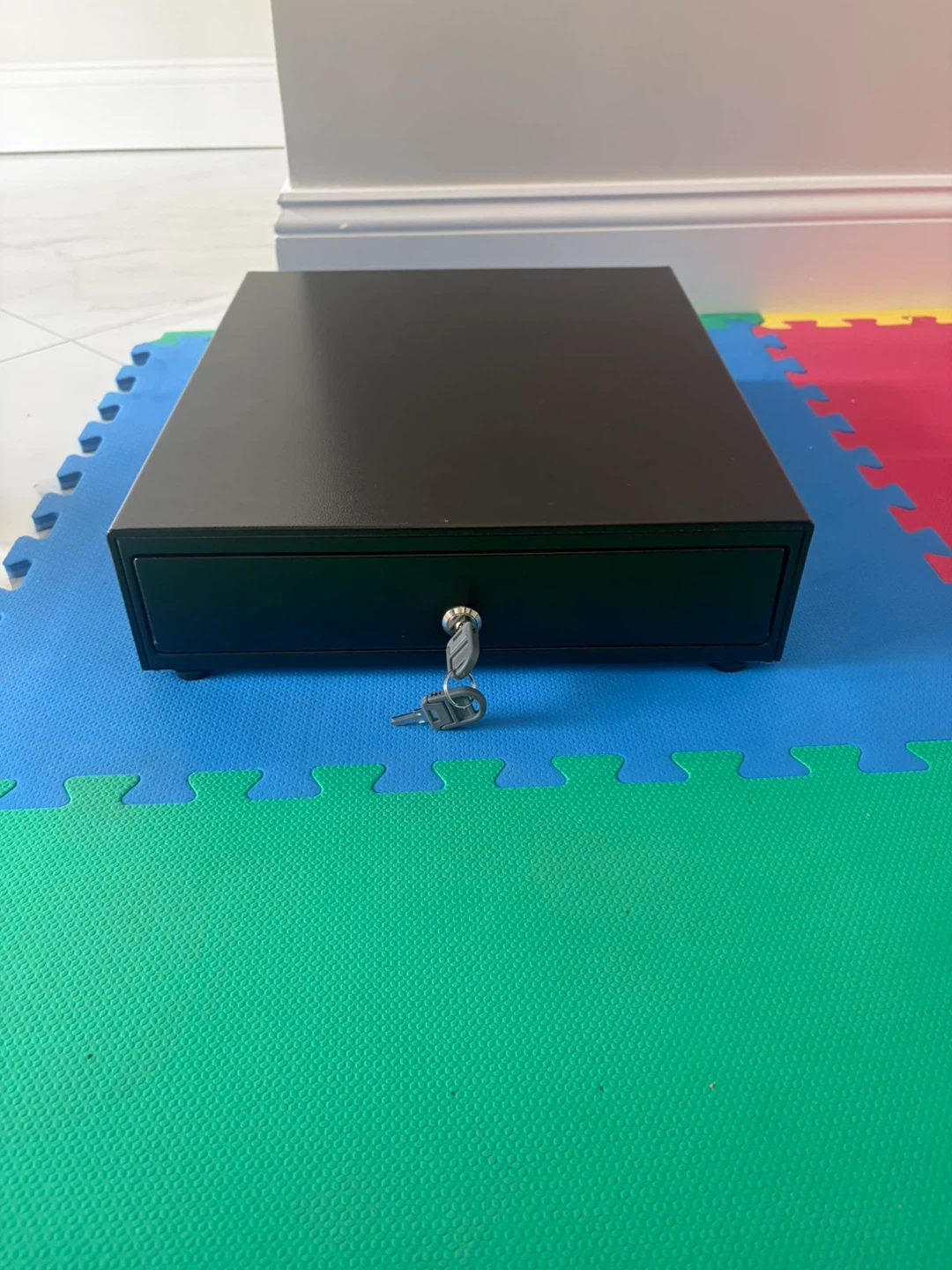 Black Cash Drawer with Key and Cable - photo 4