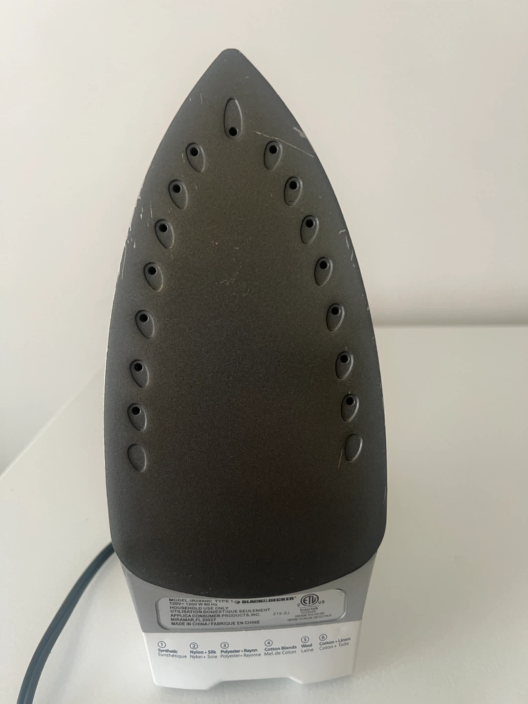 BLACK+DECKER Steam Iron - photo 3