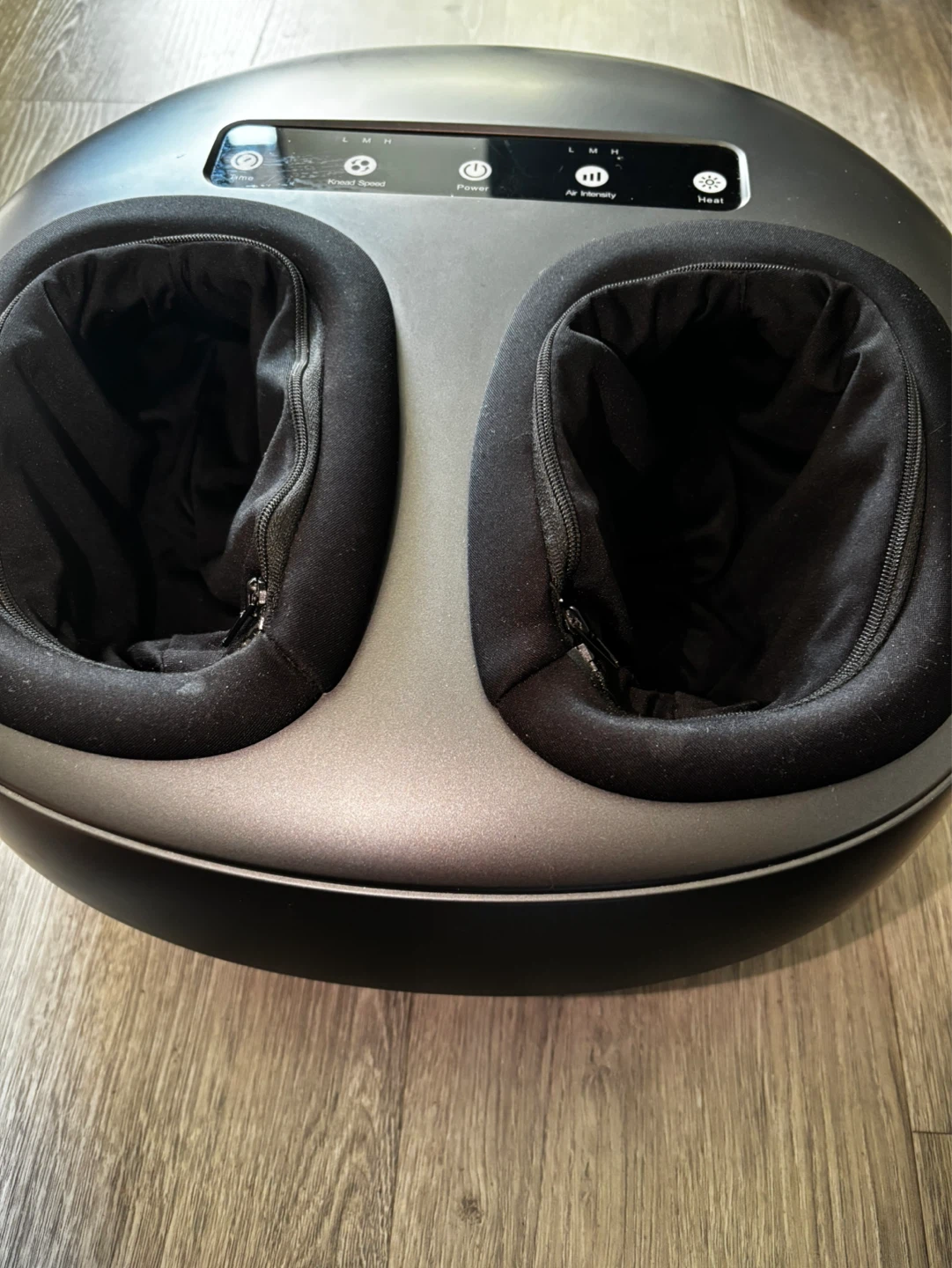 Foot Massager with Heat & Compression – Excellent Condition - photo 2