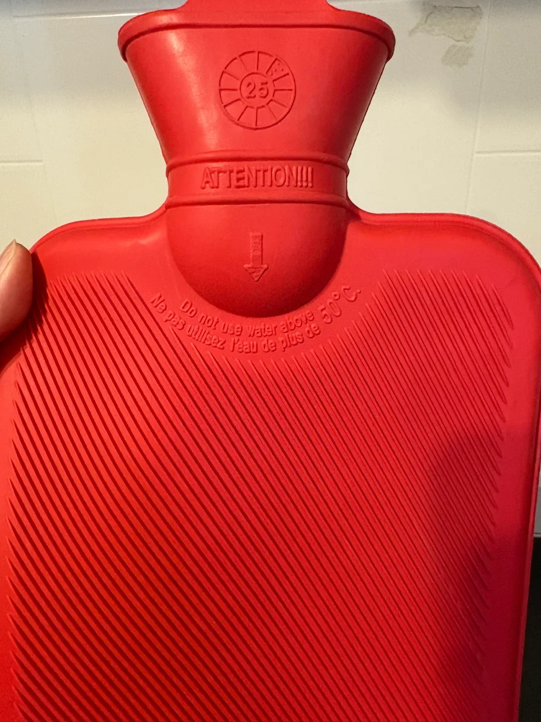 Red Rubber Hot Water Bottle - photo 3