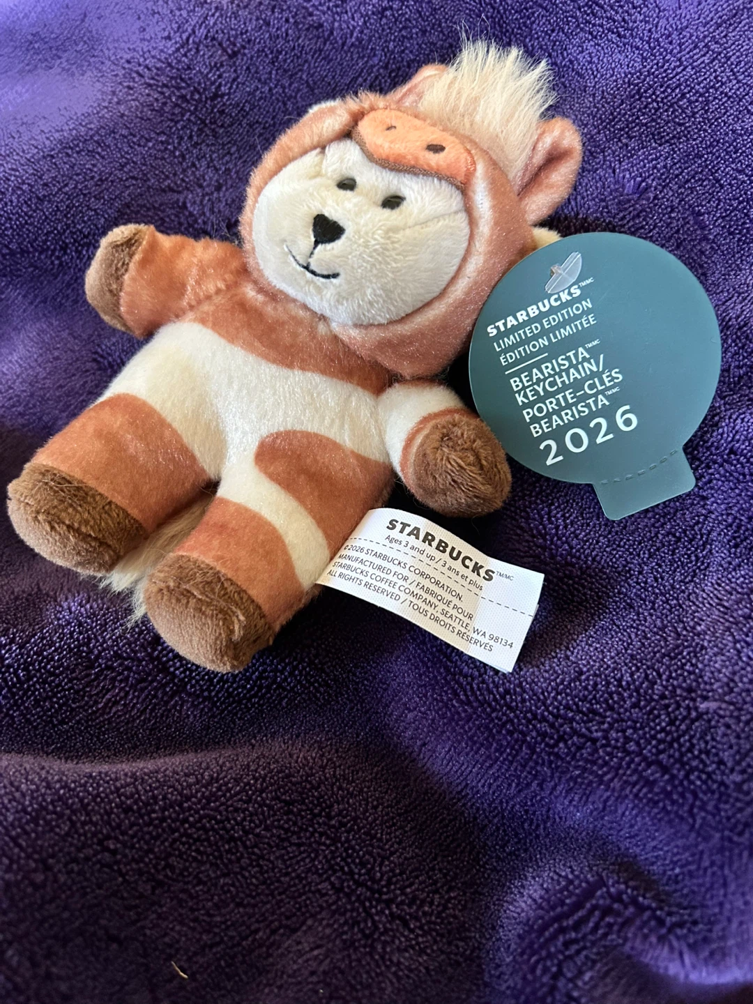 Limited Edition Bear In Giraffe “Bearista” Keychain 2026 - photo 4