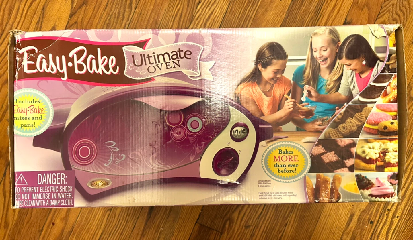 Easy-Bake Ultimate Oven with Refill Pack and Donut Maker