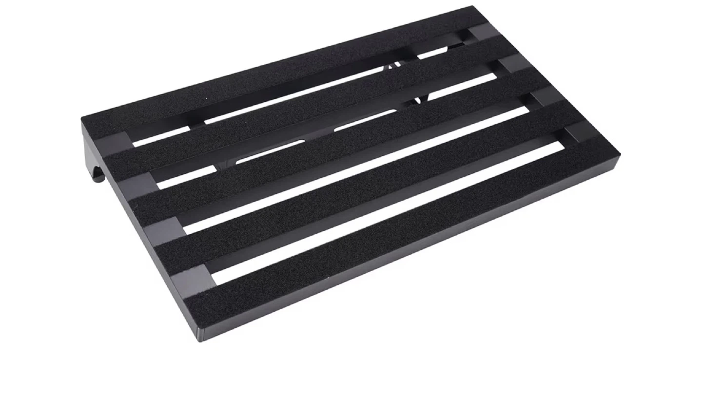 Black Aluminum Pedalboard with Carrying Case - photo 5
