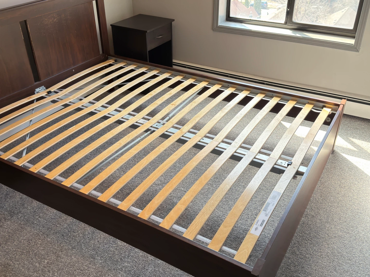 Dark Wood Queen Bed Frame with Slats - photo 4