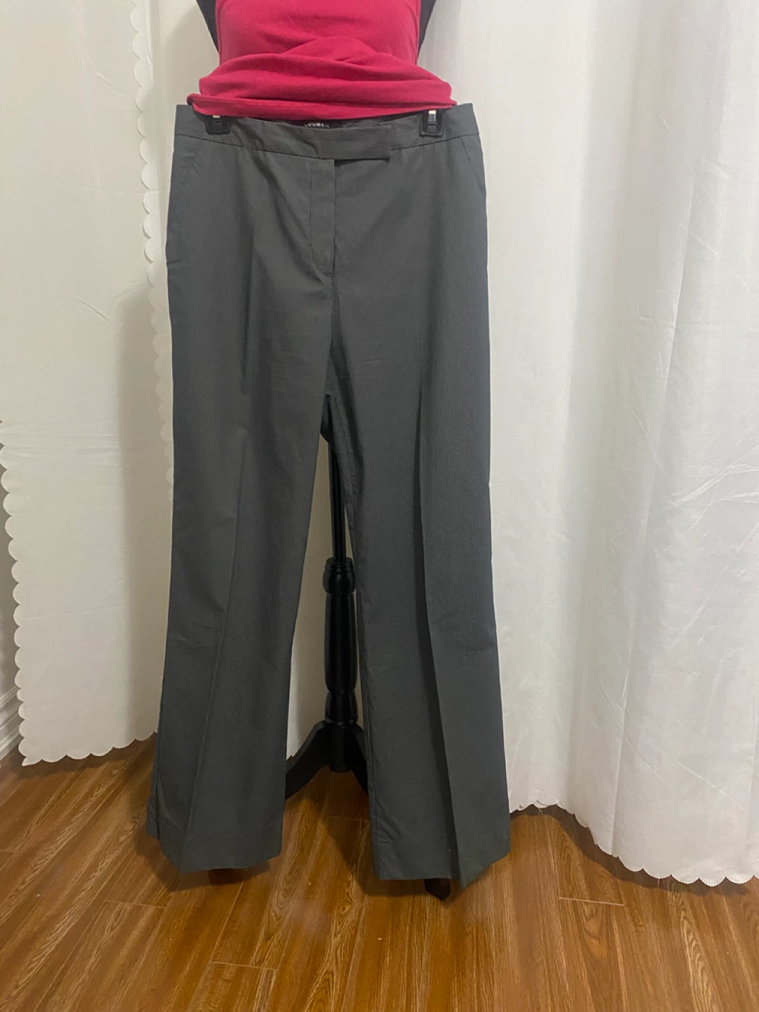 Louben Grey Pinstripe Blazer and Pants Set Size 6 - photo 2
