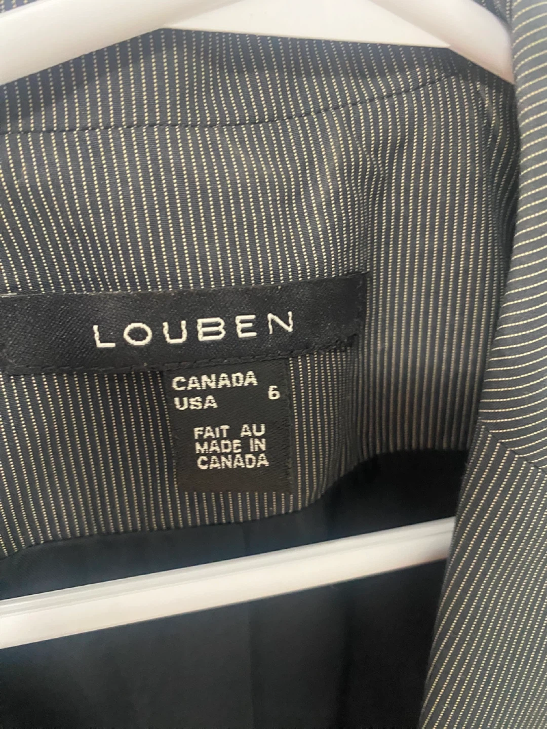 Louben Grey Pinstripe Blazer and Pants Set Size 6 - photo 3