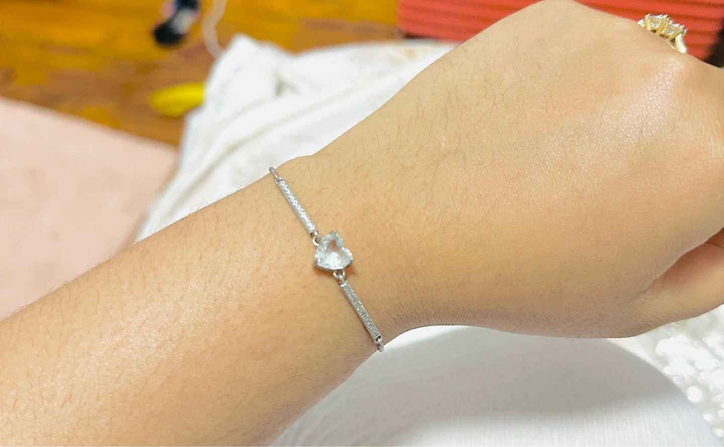 Silver Tone Heart Charm Bolo Bracelet🧡