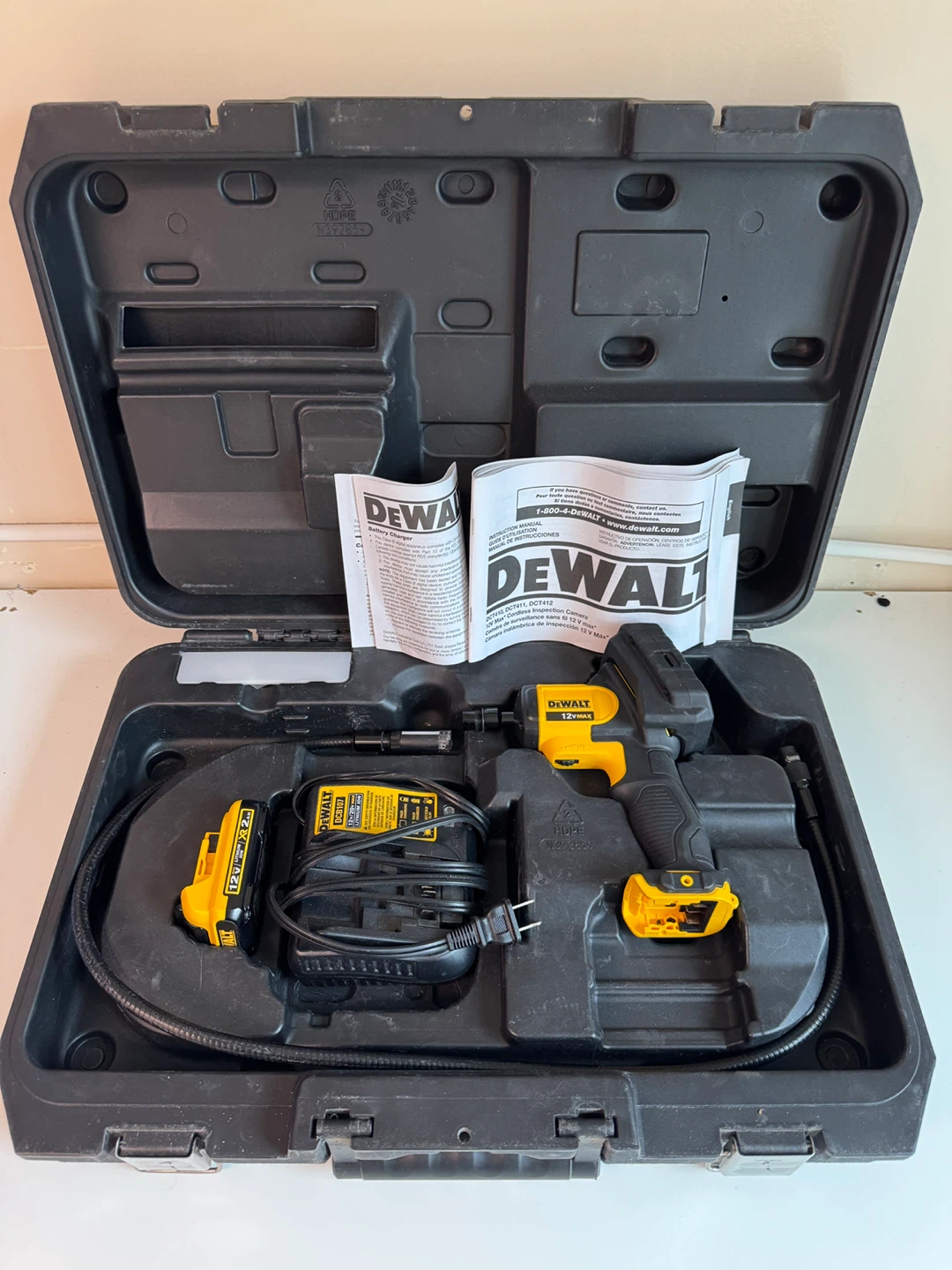 DeWalt DCT410S1 Camera Kit w/ Battery & Case - photo 2
