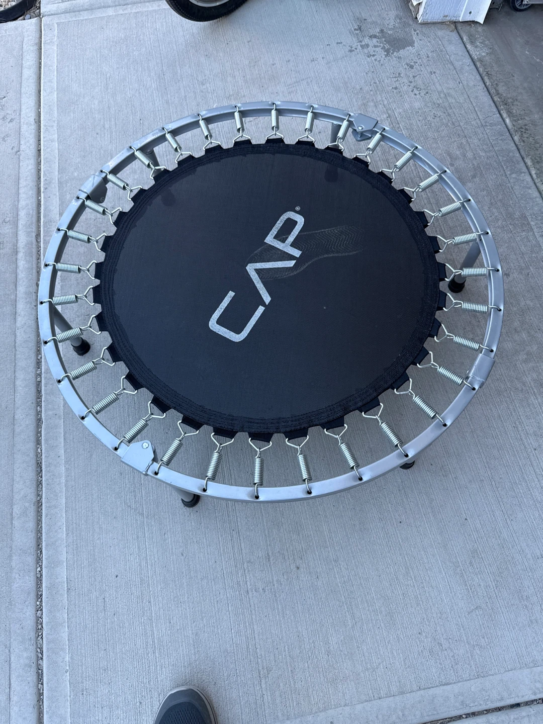 Mini trampoline