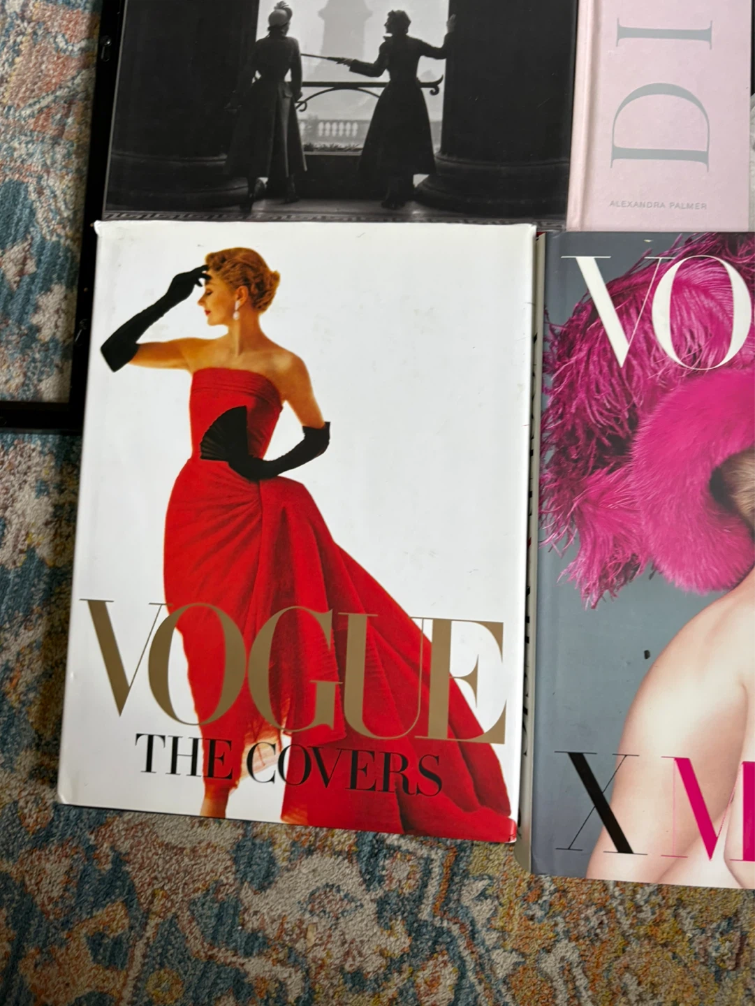 Assorted fashion books - photo 2