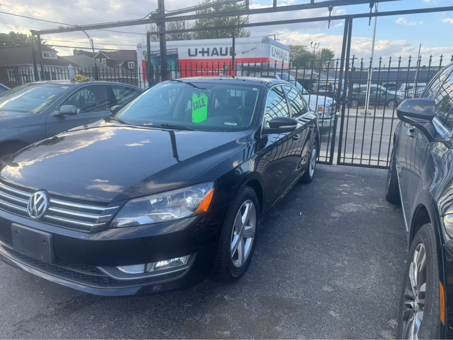 Black 2015 Volkswagen Passat Sedan - photo 2