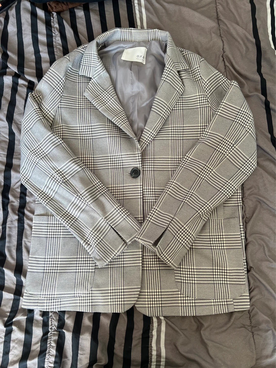 Grey Plaid Single‑Button Blazer