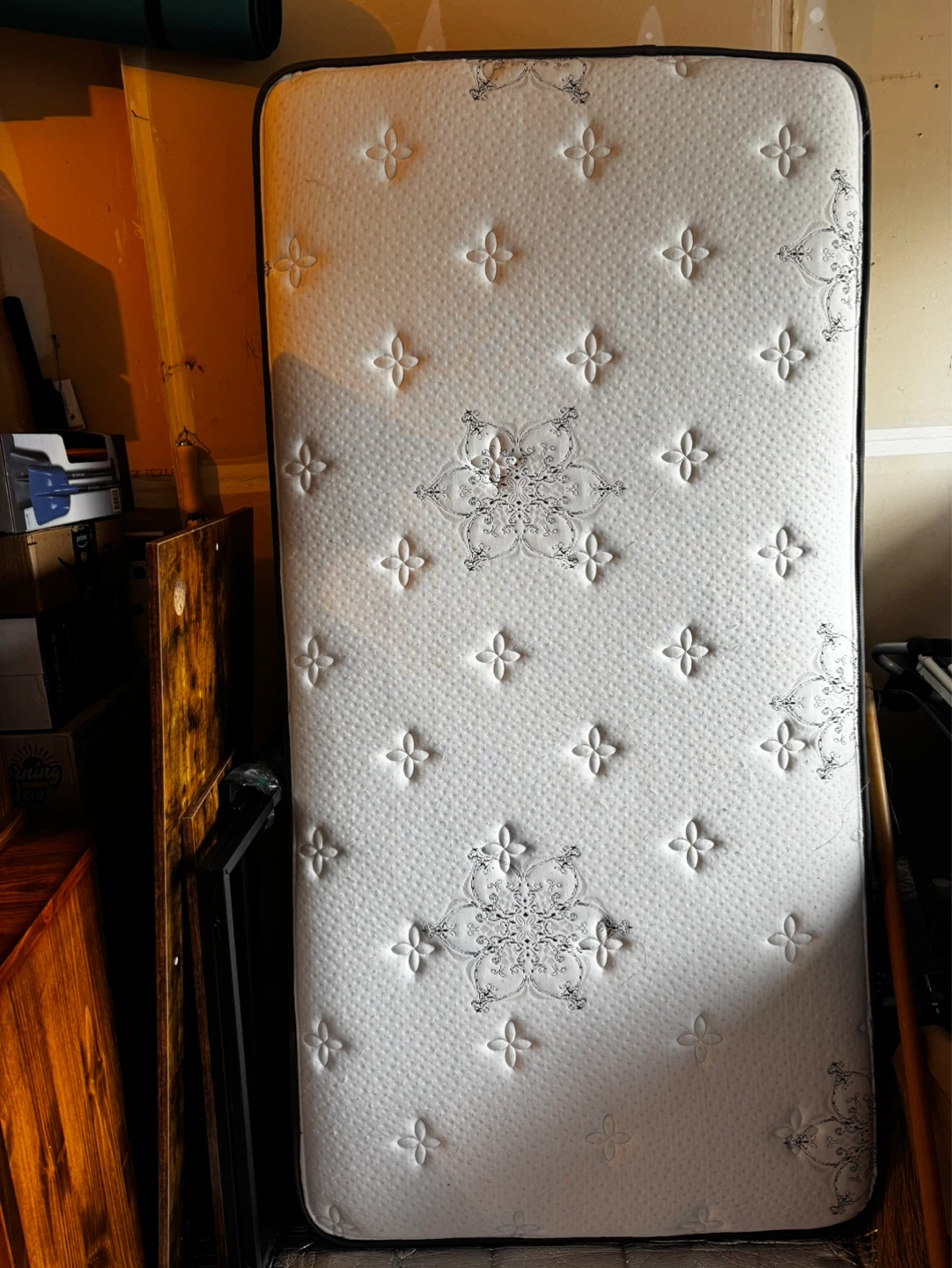 Single Mattress with Box Spring and Metal Frame - photo 4