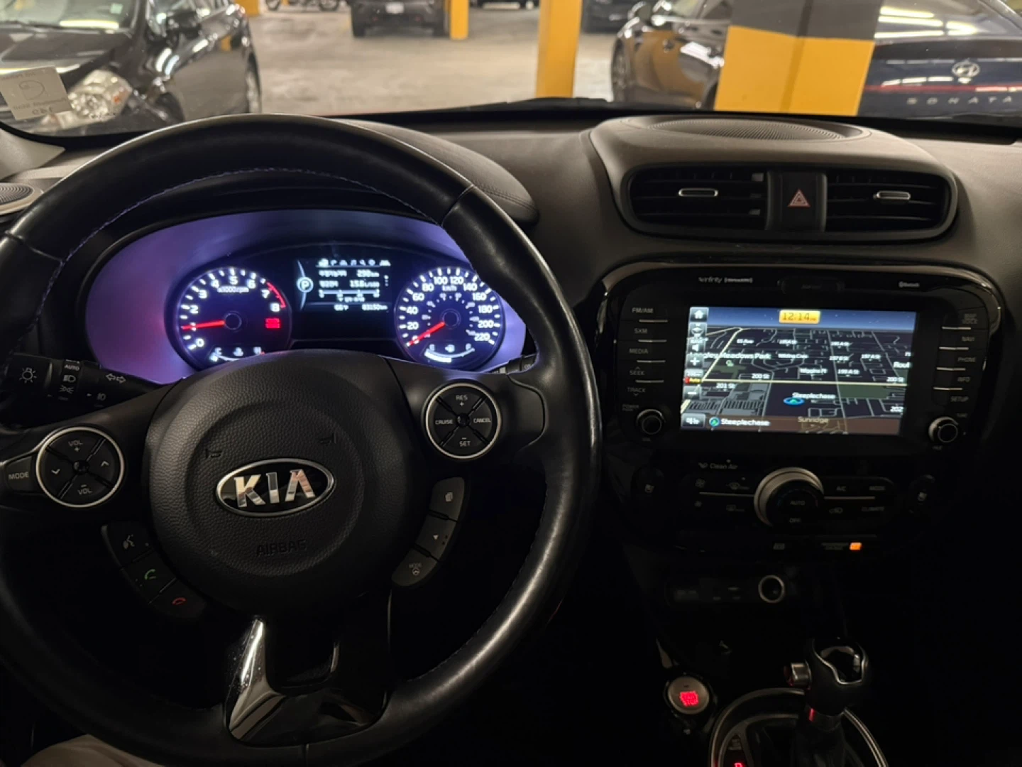 Red Kia Soul SX - photo 5