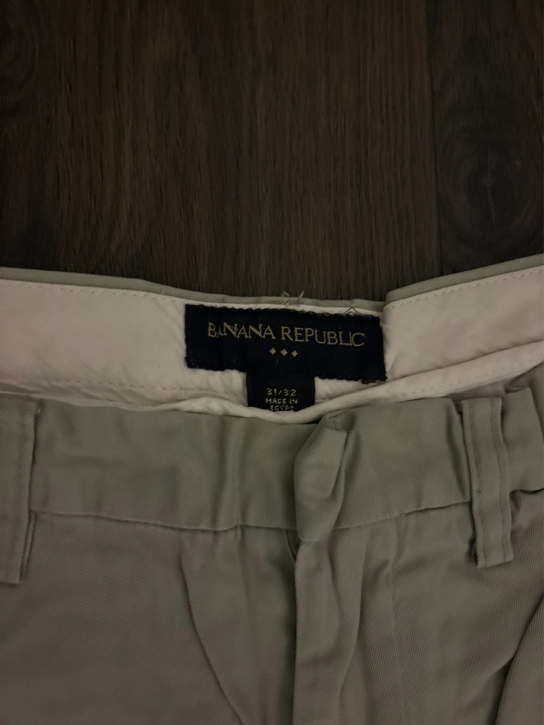 Banana Republic Khaki Chinos - Size small - photo 2