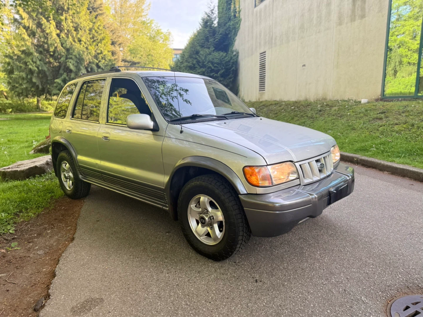 2002 Kia Sportage EX - photo 3