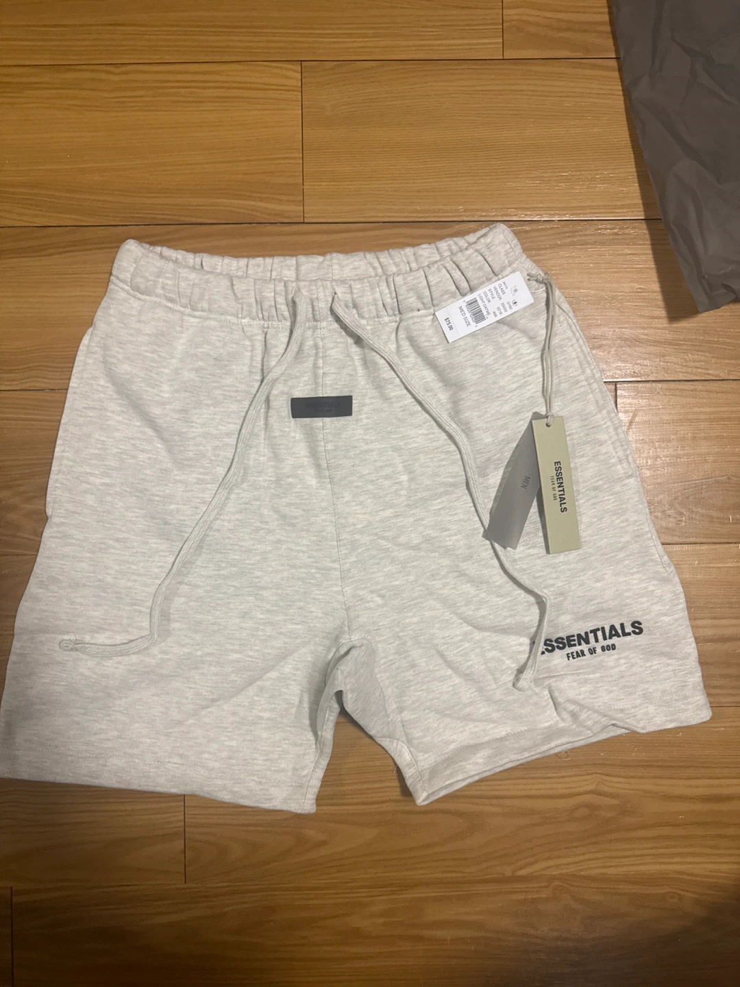 ESSENTIALS Fear of God Light Grey Sweat Shorts Size M - photo 2