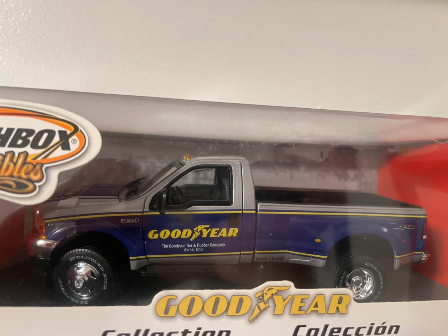 Matchbox Collectibles Goodyear F-350 Dually Pickup Truck