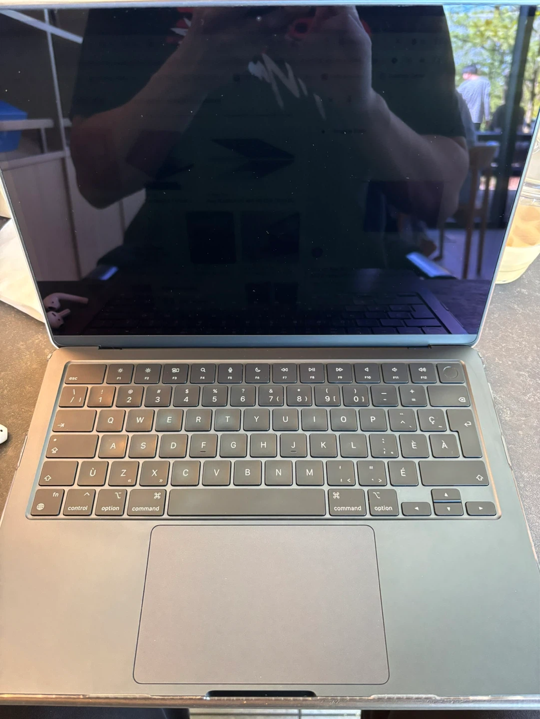 Apple MacBook Air M2, 2022, 13.6-inch, 8GB RAM, 245GB Storage - photo 3