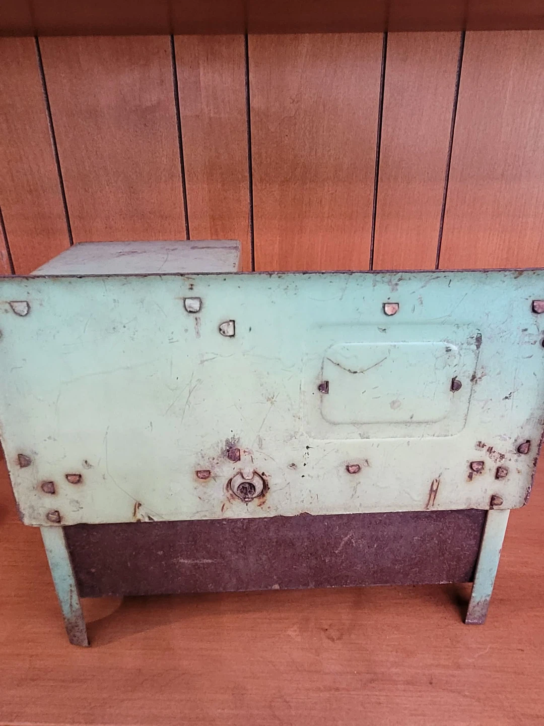 Vintage Little Orphan Annie Toy Stove - photo 3