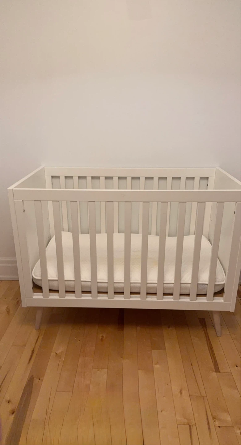 White Crib with Mattress