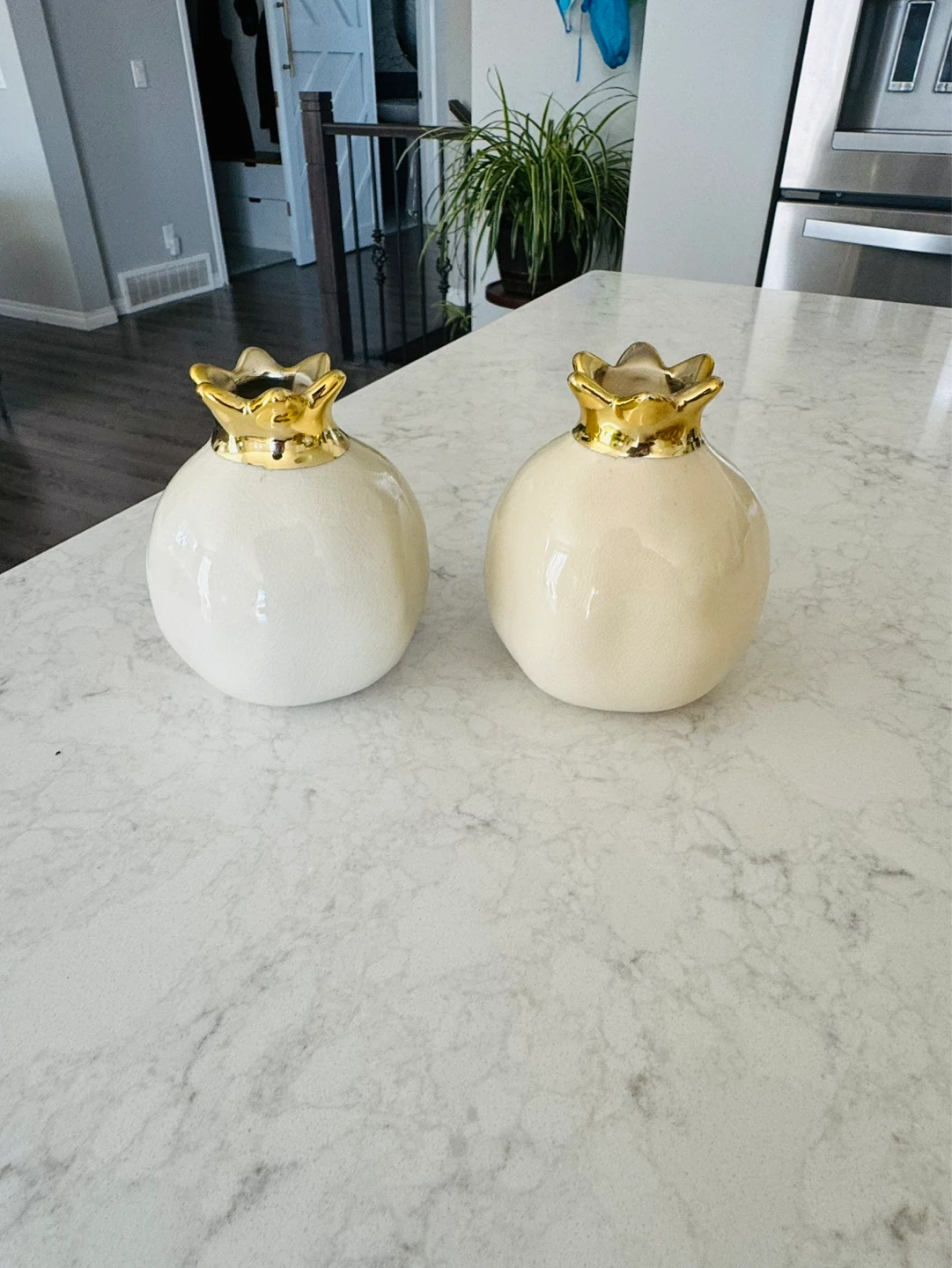 Home sense gold decor items fake flowers pot - photo 4
