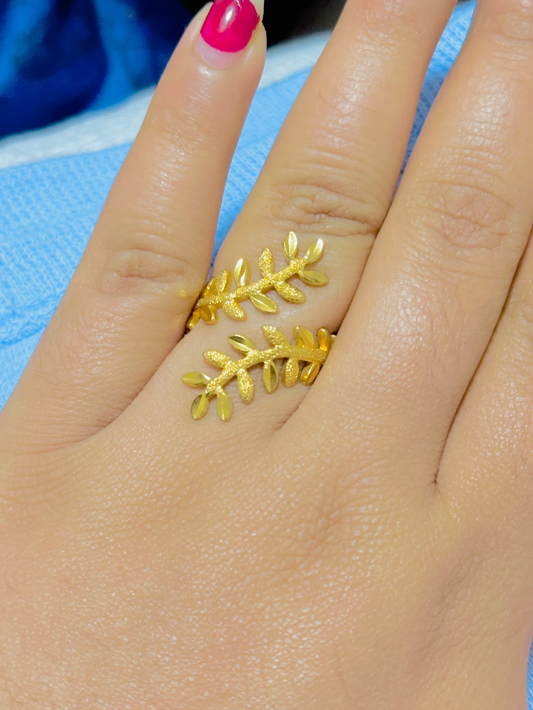 Gold Leaf Wrap Ring - photo 3