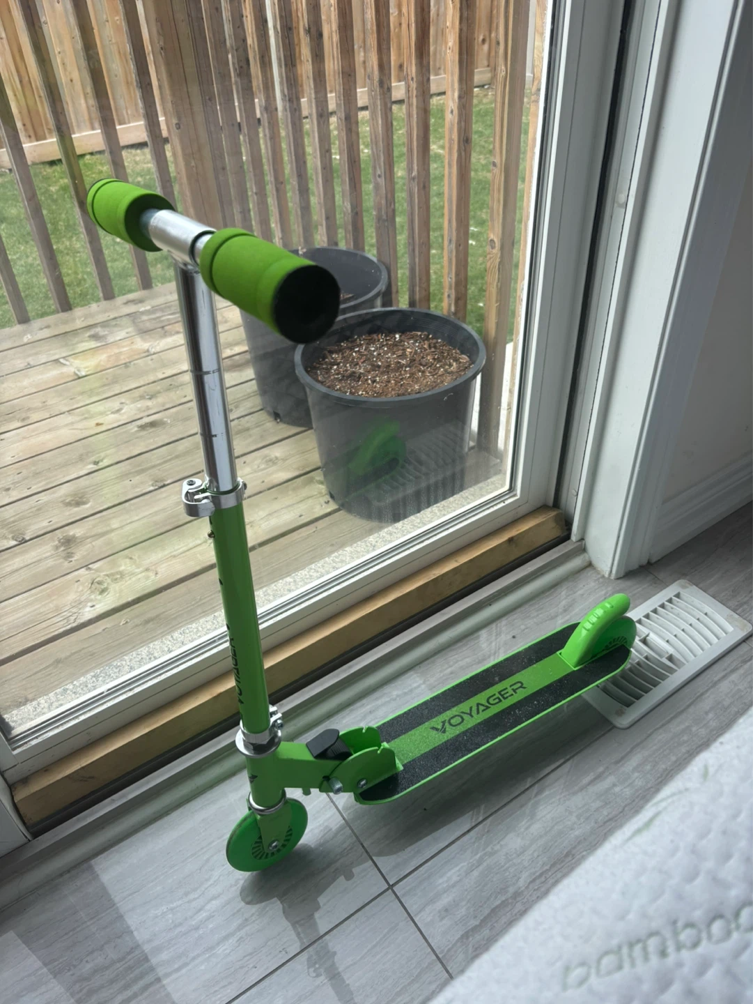 Green Voyager Scooter - photo 2
