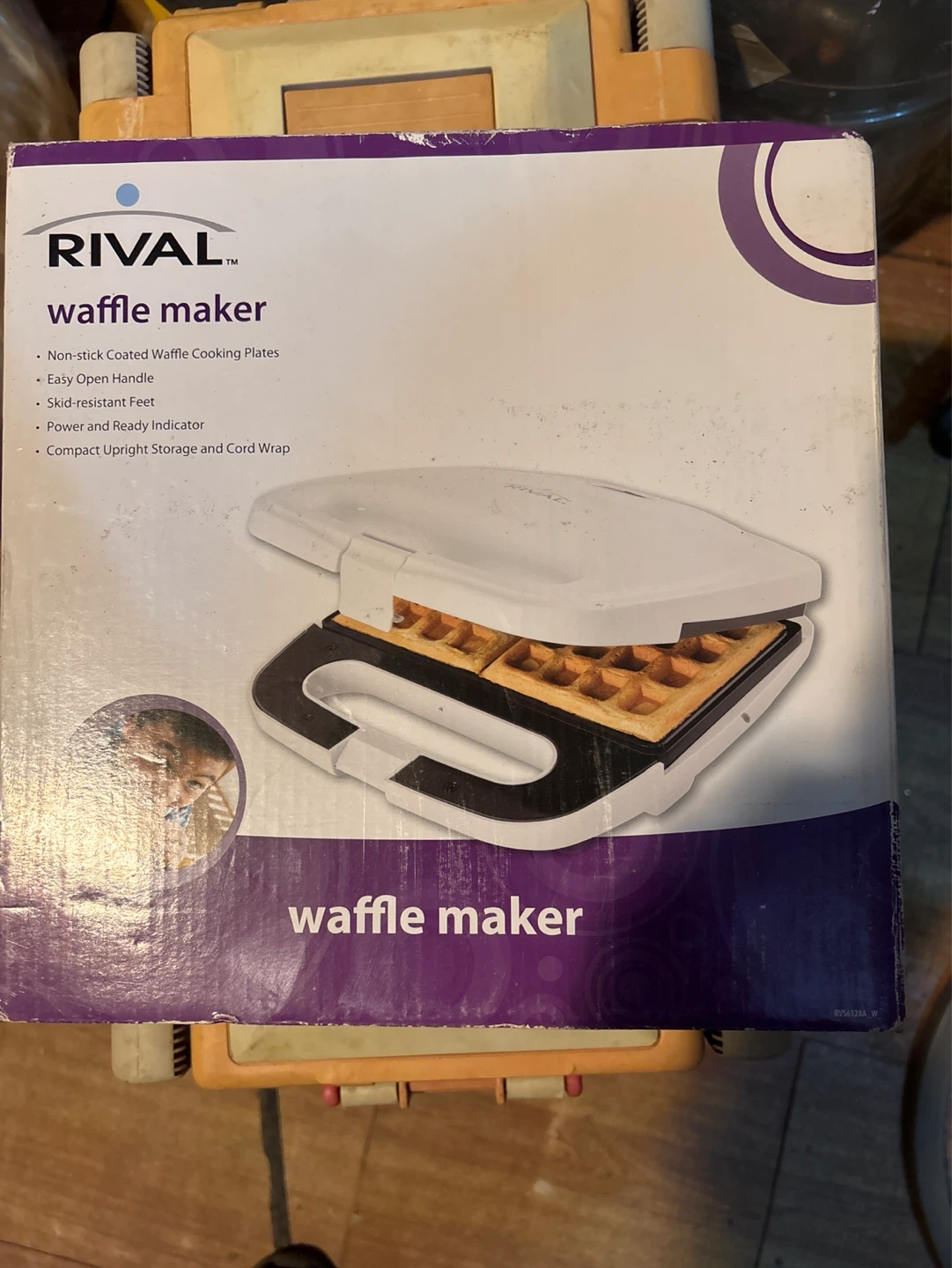 RIVAL Waffle Maker
