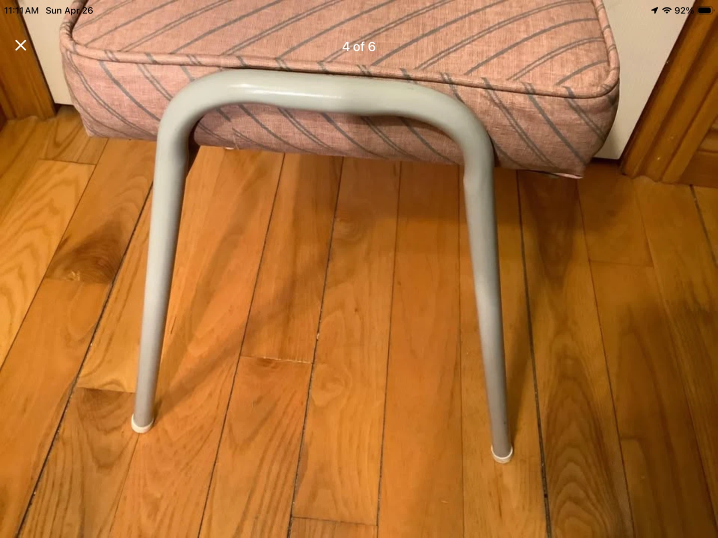 Vintage Cushioned Chrome Stool 🐞 - photo 4