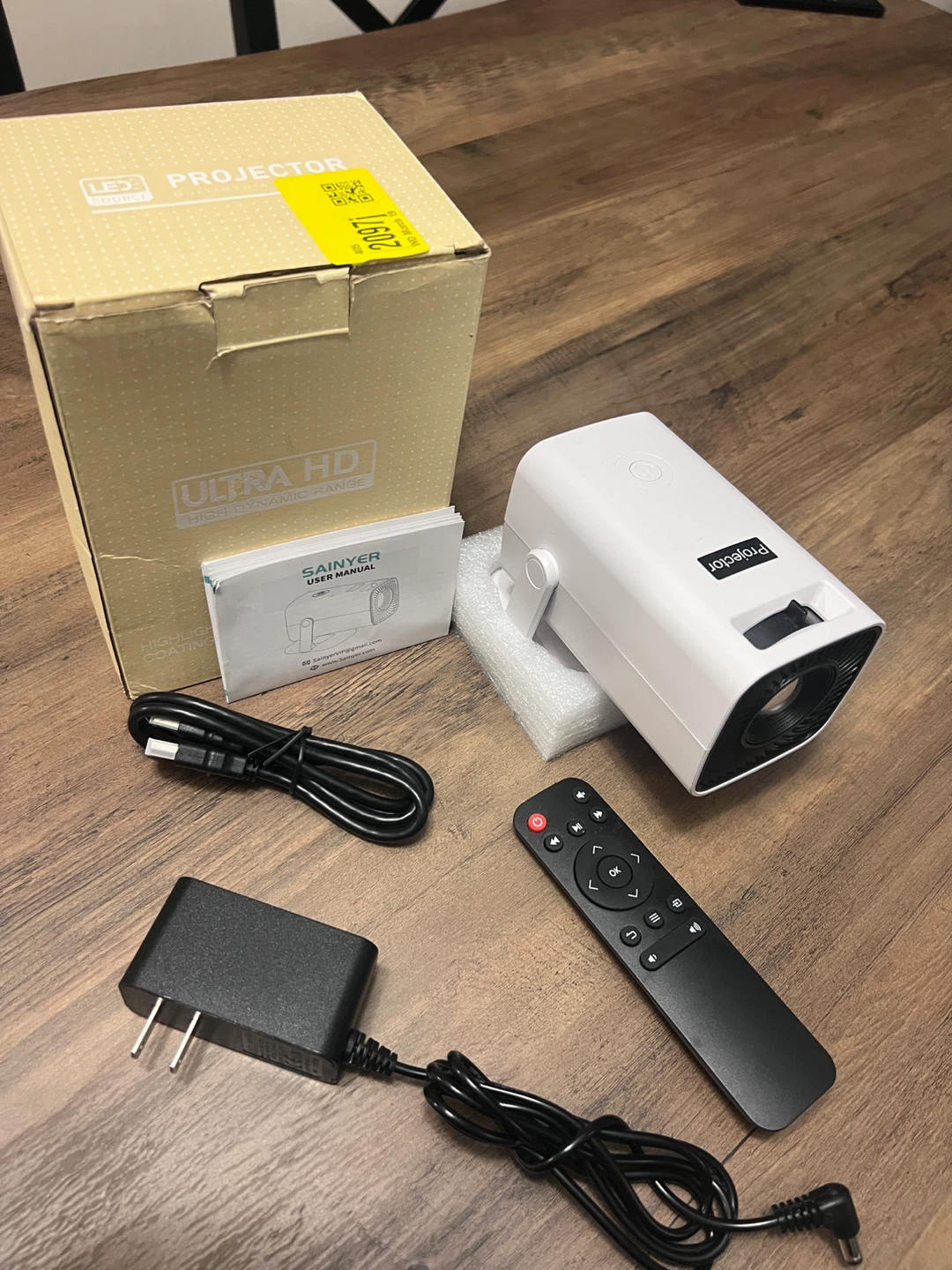 SAINYAR LED Projector - photo 3