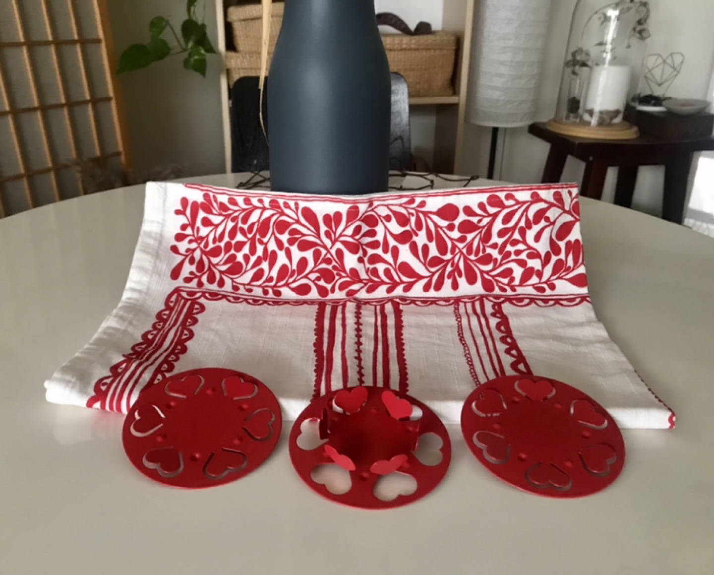 3 x Red Hearts Tealight Holders + 3 FREE Tealights✨NEW - photo 3