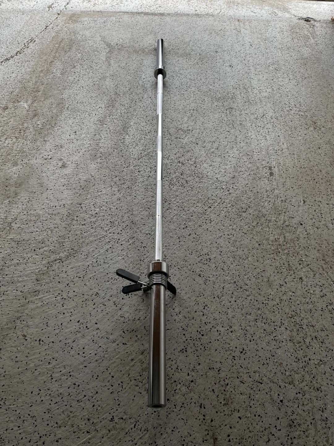 Weightlifting Barbell with Spring Collars